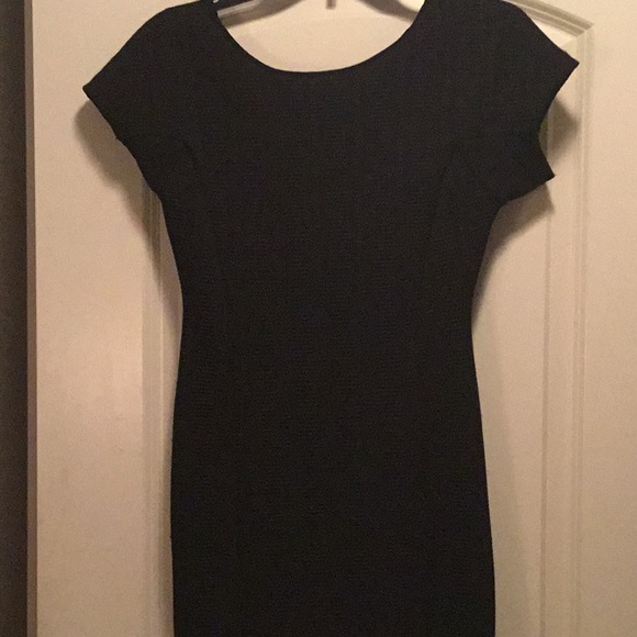 New black dress 👗 - Picture 4 of 7